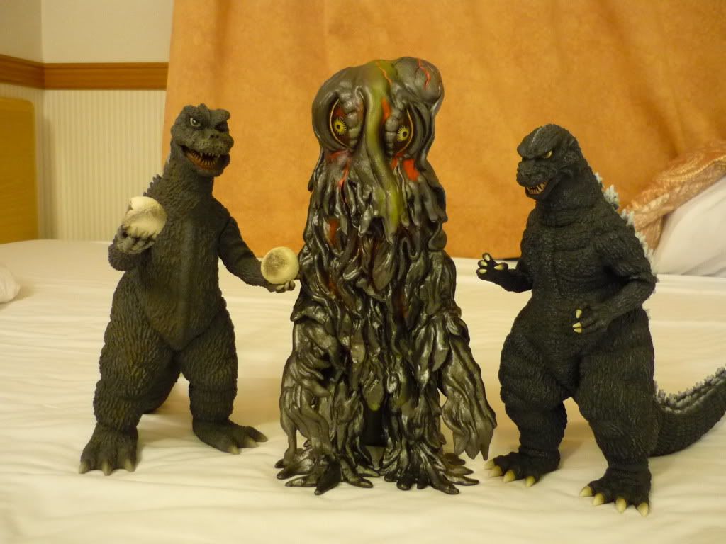 x plus godzilla 1971